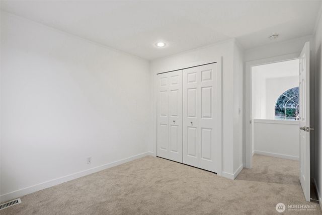 8703 NE 144th Court, Kirkland, WA 98034