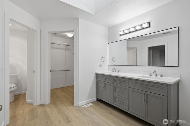 8703 NE 144th Court, Kirkland, WA 98034