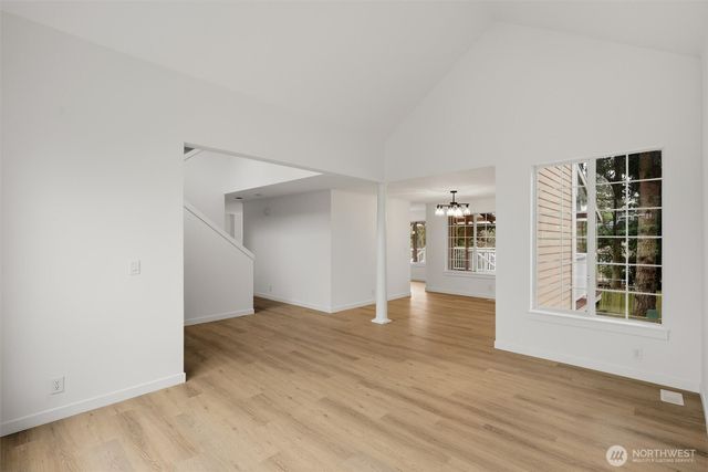 8703 NE 144th Court, Kirkland, WA 98034