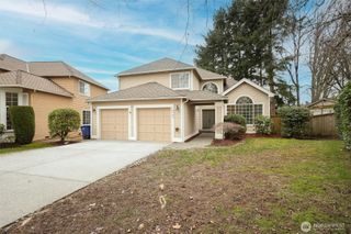 8703 NE 144th Court, Kirkland, WA 98034