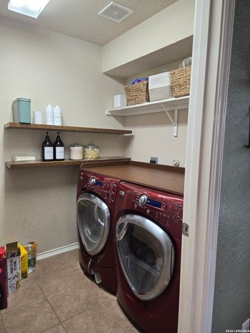 5927 Onyx Way, San Antonio, TX 78222