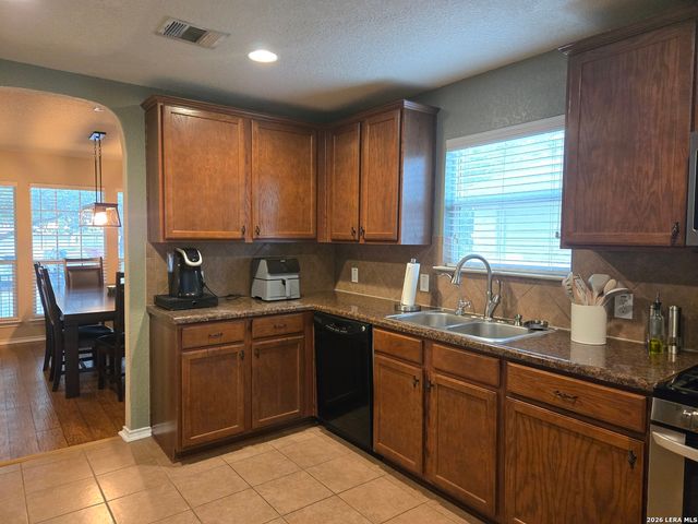 5927 Onyx Way, San Antonio, TX 78222