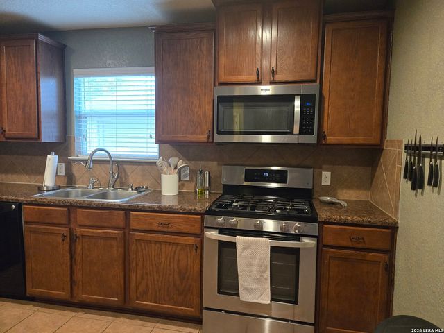 5927 Onyx Way, San Antonio, TX 78222