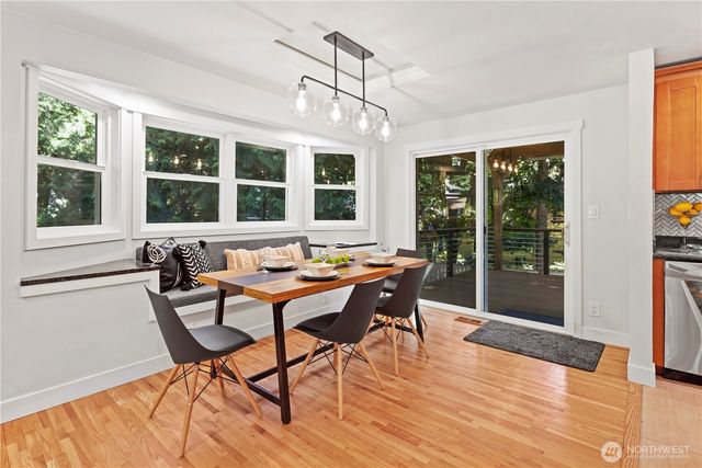 12100 105th Place NE, Kirkland, WA 98034