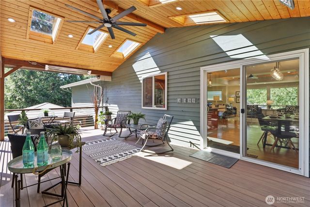 12100 105th Place NE, Kirkland, WA 98034