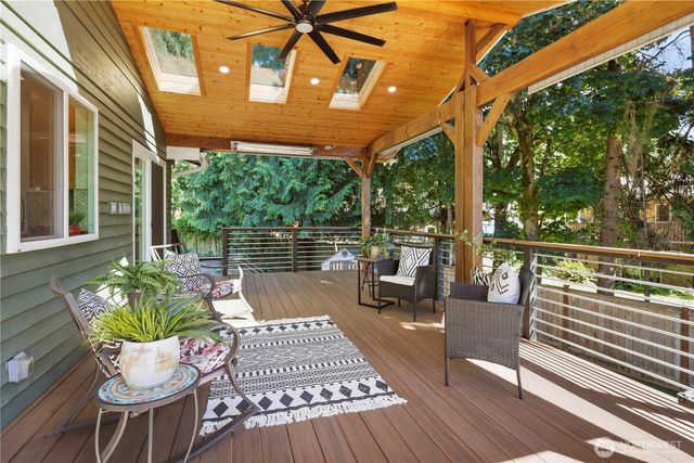 12100 105th Place NE, Kirkland, WA 98034