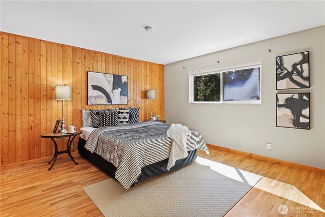 12100 105th Place NE, Kirkland, WA 98034