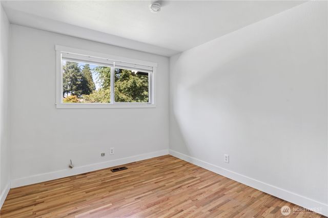 12100 105th Place NE, Kirkland, WA 98034