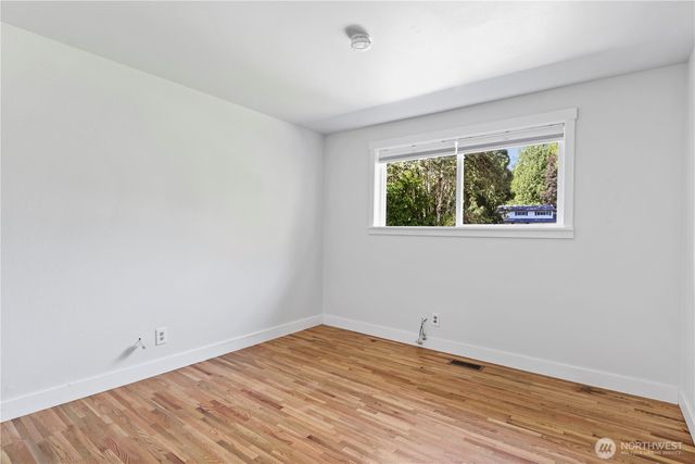 12100 105th Place NE, Kirkland, WA 98034
