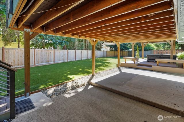 12100 105th Place NE, Kirkland, WA 98034