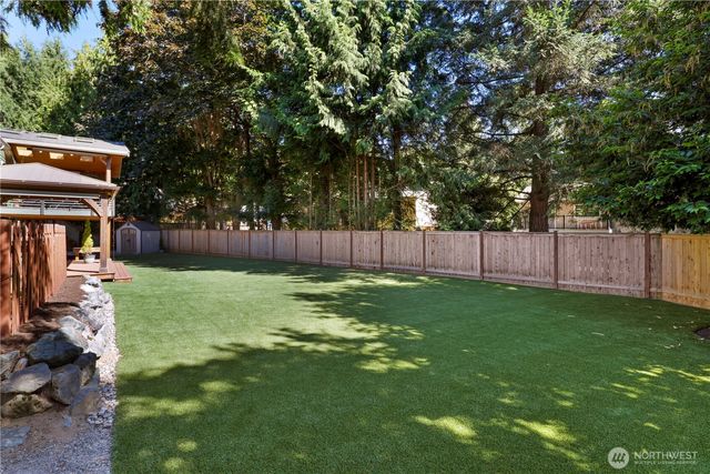 12100 105th Place NE, Kirkland, WA 98034