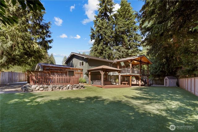 12100 105th Place NE, Kirkland, WA 98034