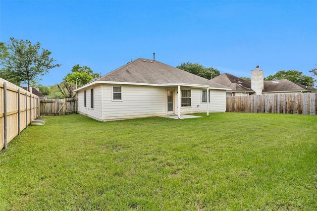 19526 Stillhouse Drive, Tomball, TX 77375