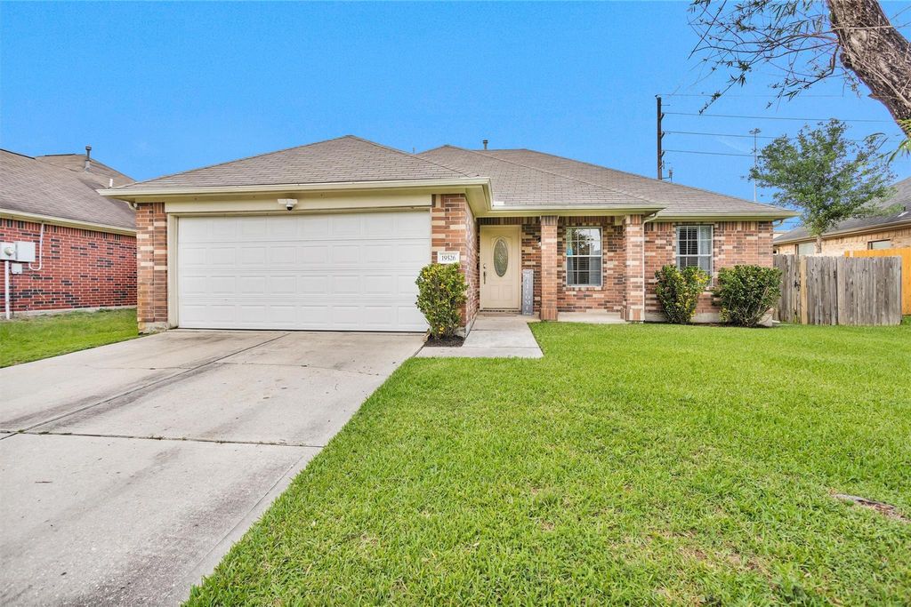 19526 Stillhouse Drive, Tomball, TX 77375