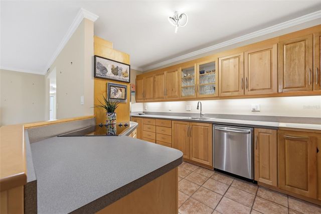 1719 NW 23RD AVENUE 3E, Gainesville, FL 32605