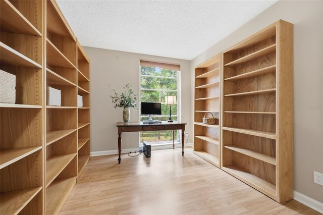 1719 NW 23RD AVENUE 3E, Gainesville, FL 32605