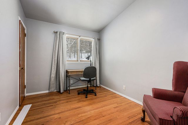 332 Espanola Avenue, Parchment City, MI 49004