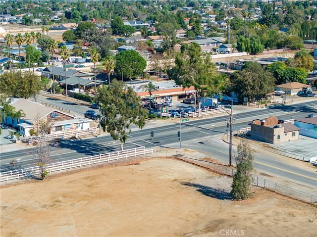 1100 6th St, Norco, CA 92860