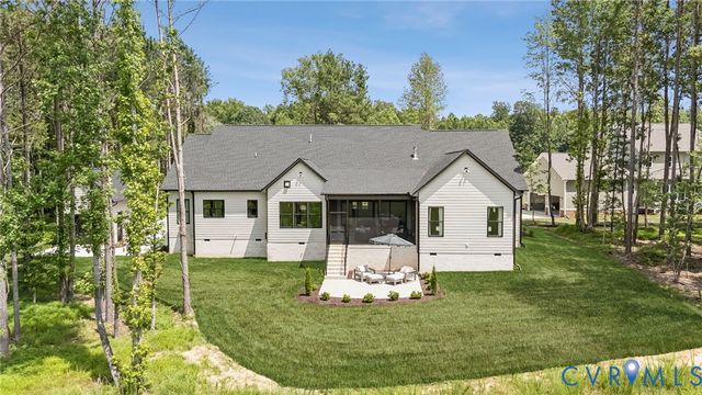 9589 Angels Share Dr, New Kent, VA 23124