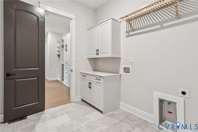 9589 Angels Share Dr, New Kent, VA 23124