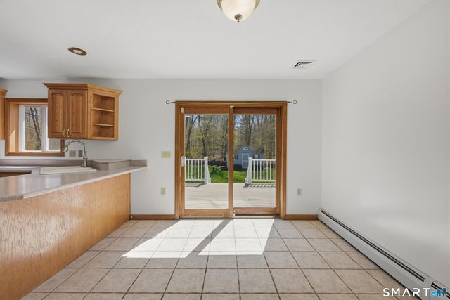59 Oakwood Boulevard, Plainfield, CT 06374