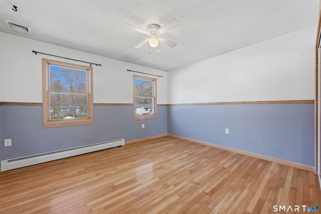 59 Oakwood Boulevard, Plainfield, CT 06374