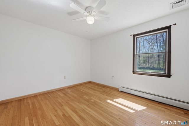 59 Oakwood Boulevard, Plainfield, CT 06374