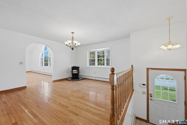 59 Oakwood Boulevard, Plainfield, CT 06374