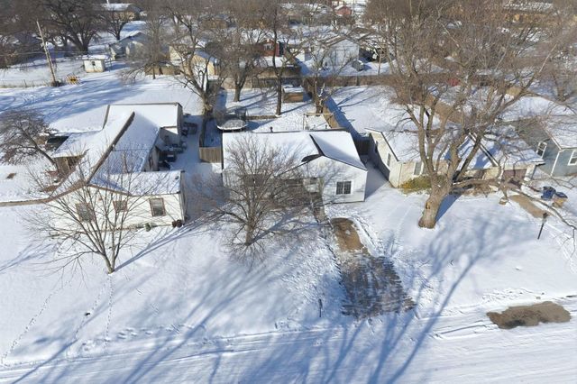 129 S Kokomo Ave, Derby, KS 67037