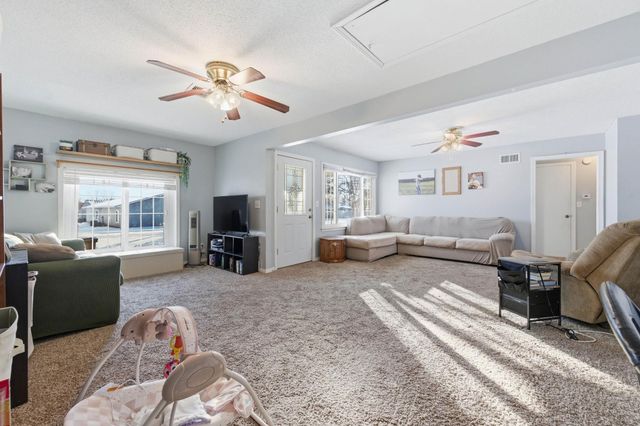 129 S Kokomo Ave, Derby, KS 67037