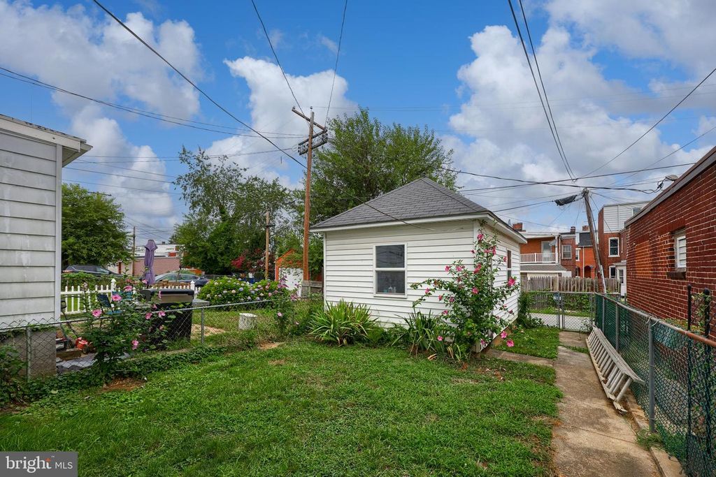 1105 W PRINCESS ST, York, PA 17404