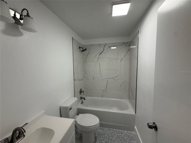 7020 SW 45TH AVENUE, Gainesville, FL 32608