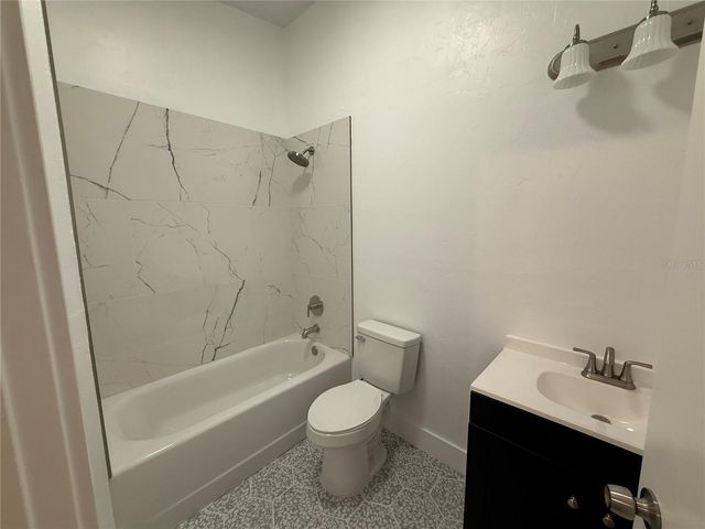 7020 SW 45TH AVENUE, Gainesville, FL 32608