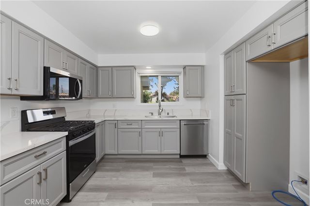 1375 N Chestnut, Rialto, CA 92376