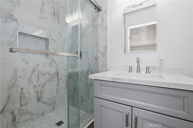 1375 N Chestnut, Rialto, CA 92376