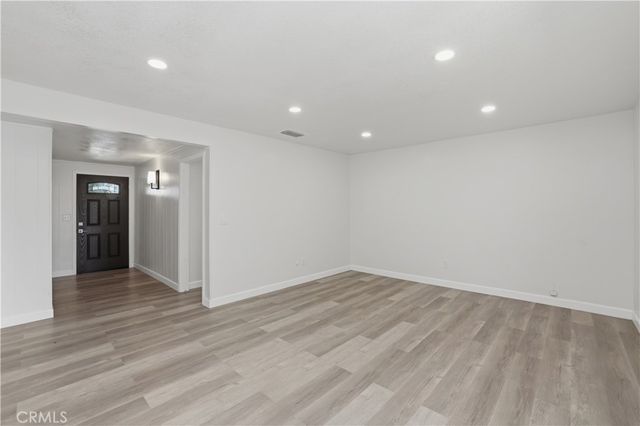 1375 N Chestnut, Rialto, CA 92376