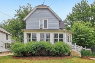 415 N Taylor Street, Marengo, IL 60152