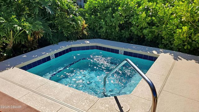 1401 S Palmetto Ave Apt 604, Daytona Beach, FL 32114
