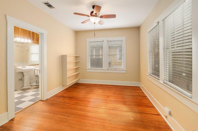 708 W 35th ST, Austin, TX 78705