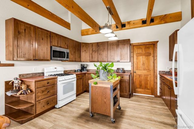 220 Rhonda Road, Westcliffe, CO 81252