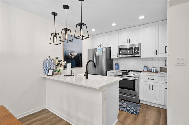 905 Sandollar St 905, Rockport, TX 78382