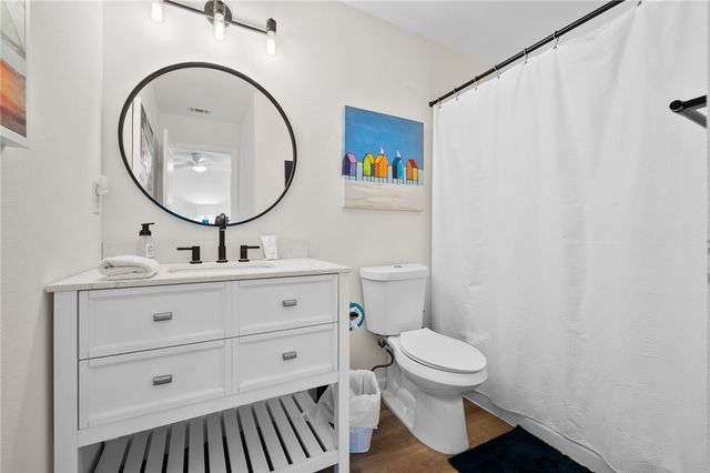 905 Sandollar St 905, Rockport, TX 78382