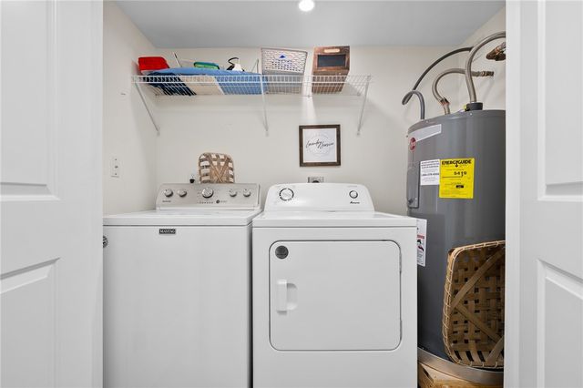 905 Sandollar St 905, Rockport, TX 78382