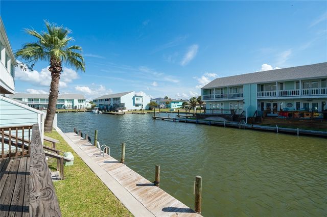 905 Sandollar St 905, Rockport, TX 78382