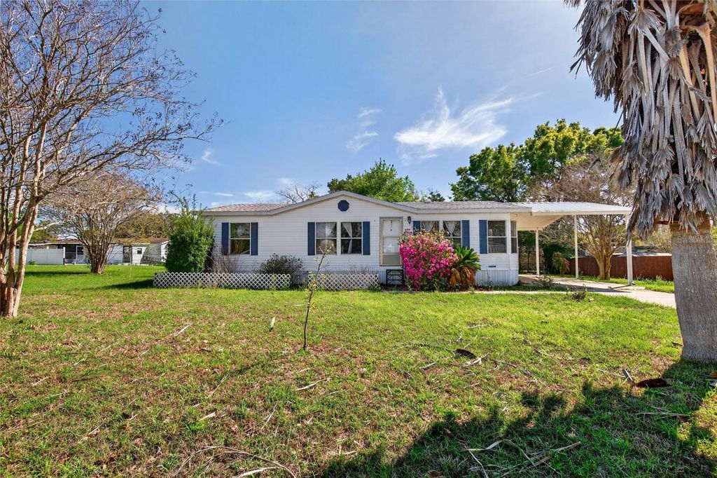 Image 4 of property listing at 6740 SW 84TH STREET, Ocala, FL 34476