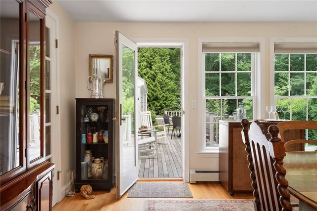 419 Nayatt Road, Barrington, RI 02806