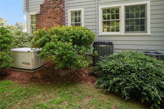 419 Nayatt Road, Barrington, RI 02806