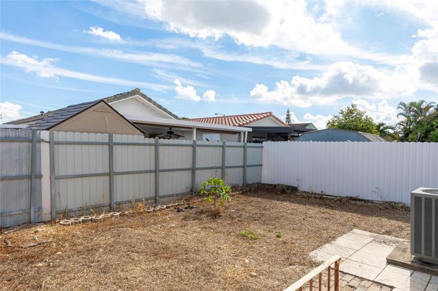 4281 W 10th Ct, Hialeah, FL 33012