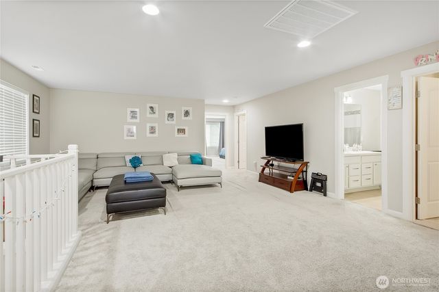 5014 Kenrick Street SE, Lacey, WA 98503