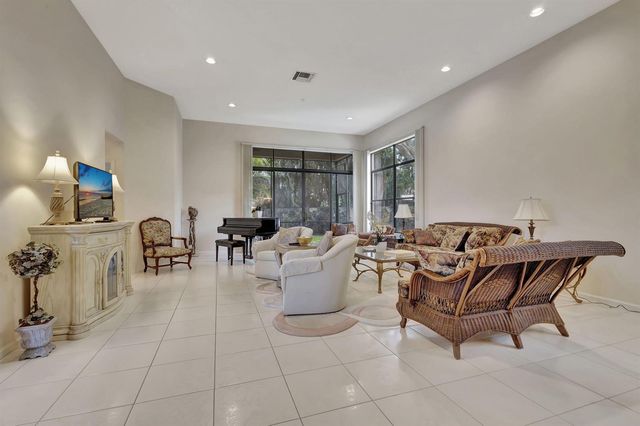 4528 Barclay Fair Way, Lake Worth, FL 33449